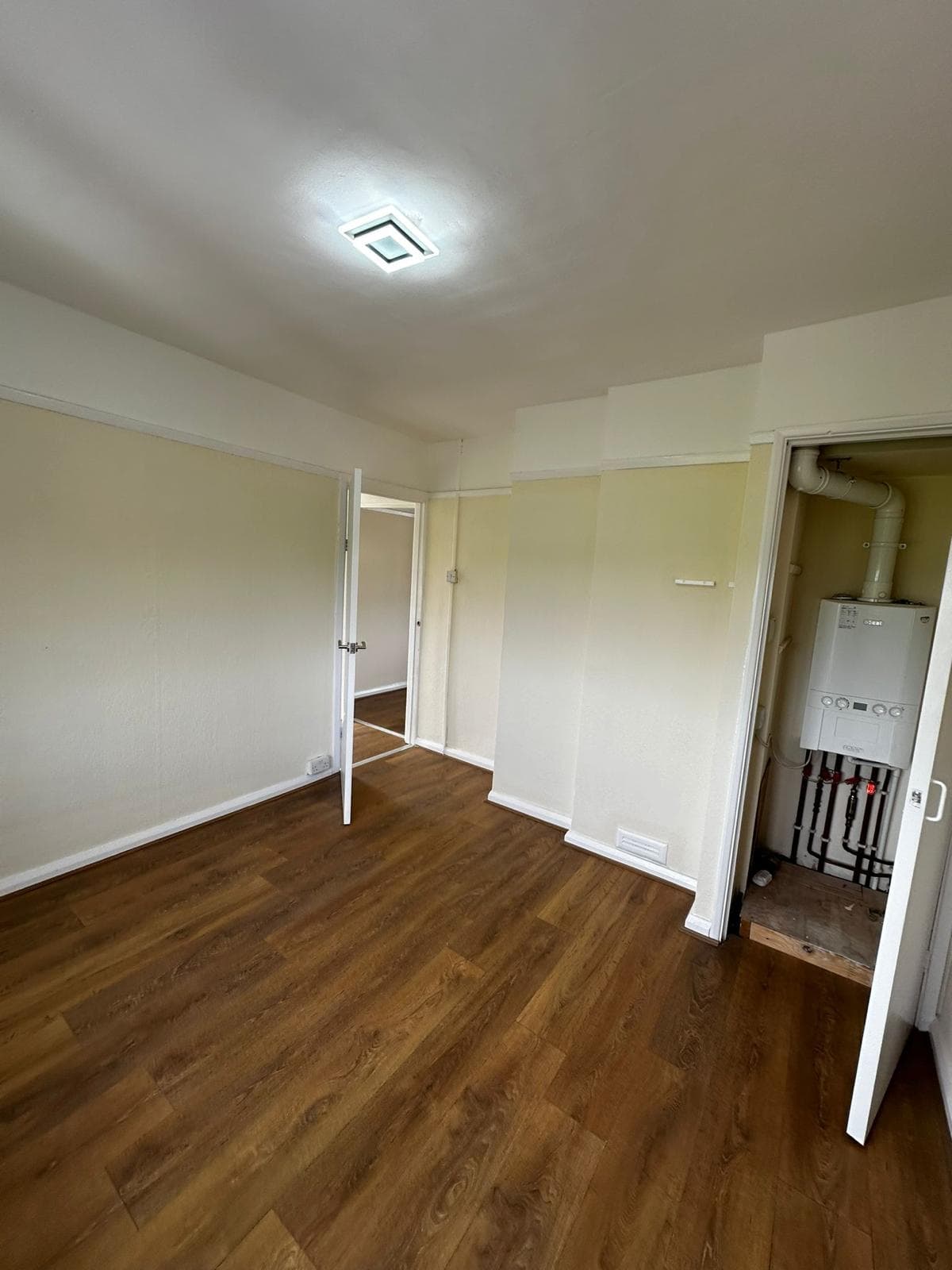Bay Tree Road (full renovation) Thumbnail 11