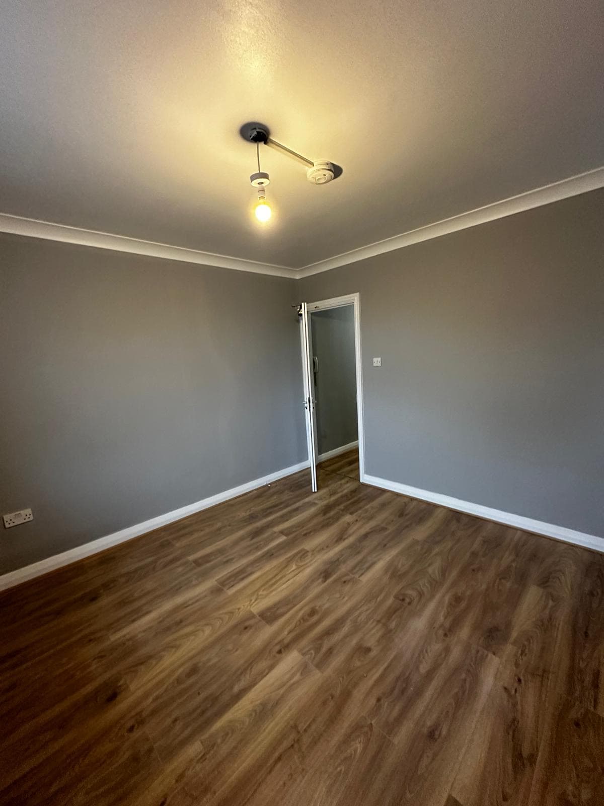Broughton Avenue (full renovation) Thumbnail 5