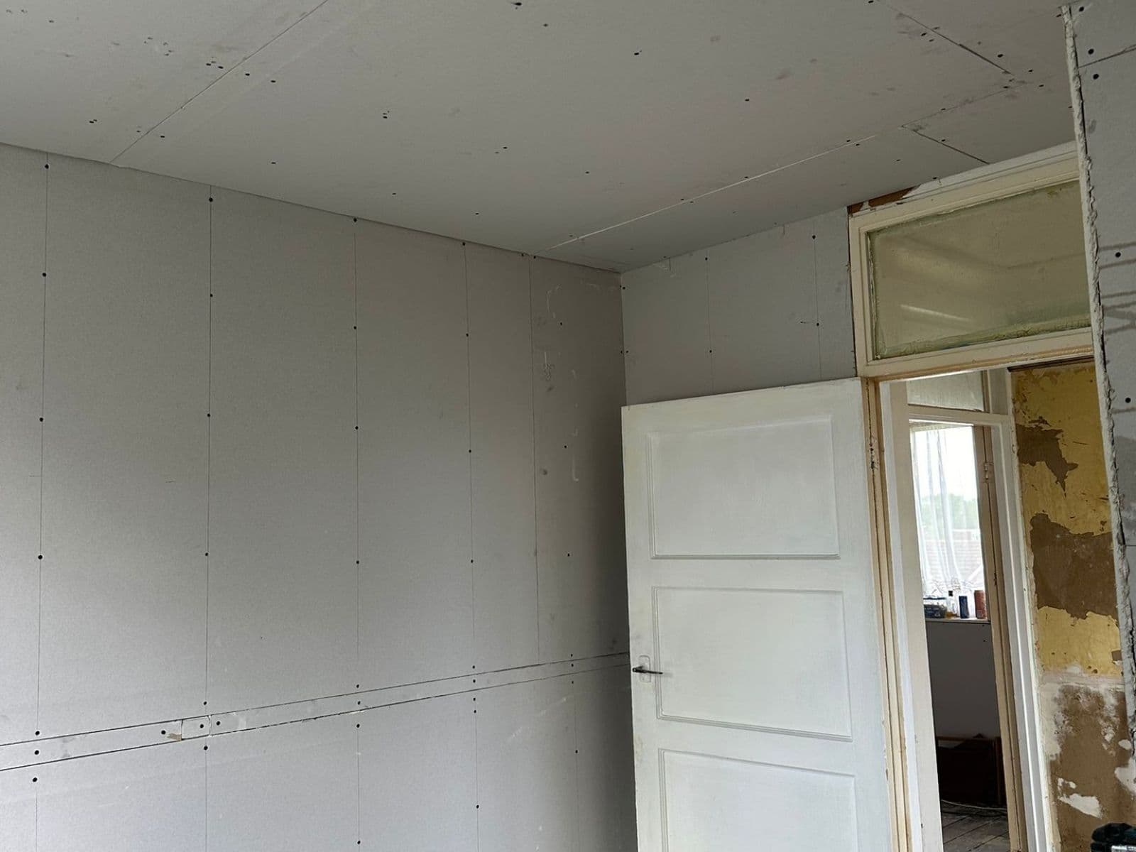 Figtree Walk plastering & dry-lining Thumbnail 7
