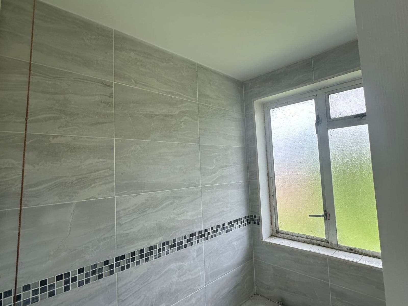 Kersley Street kitchen & bathroom refurbishment Thumbnail 8