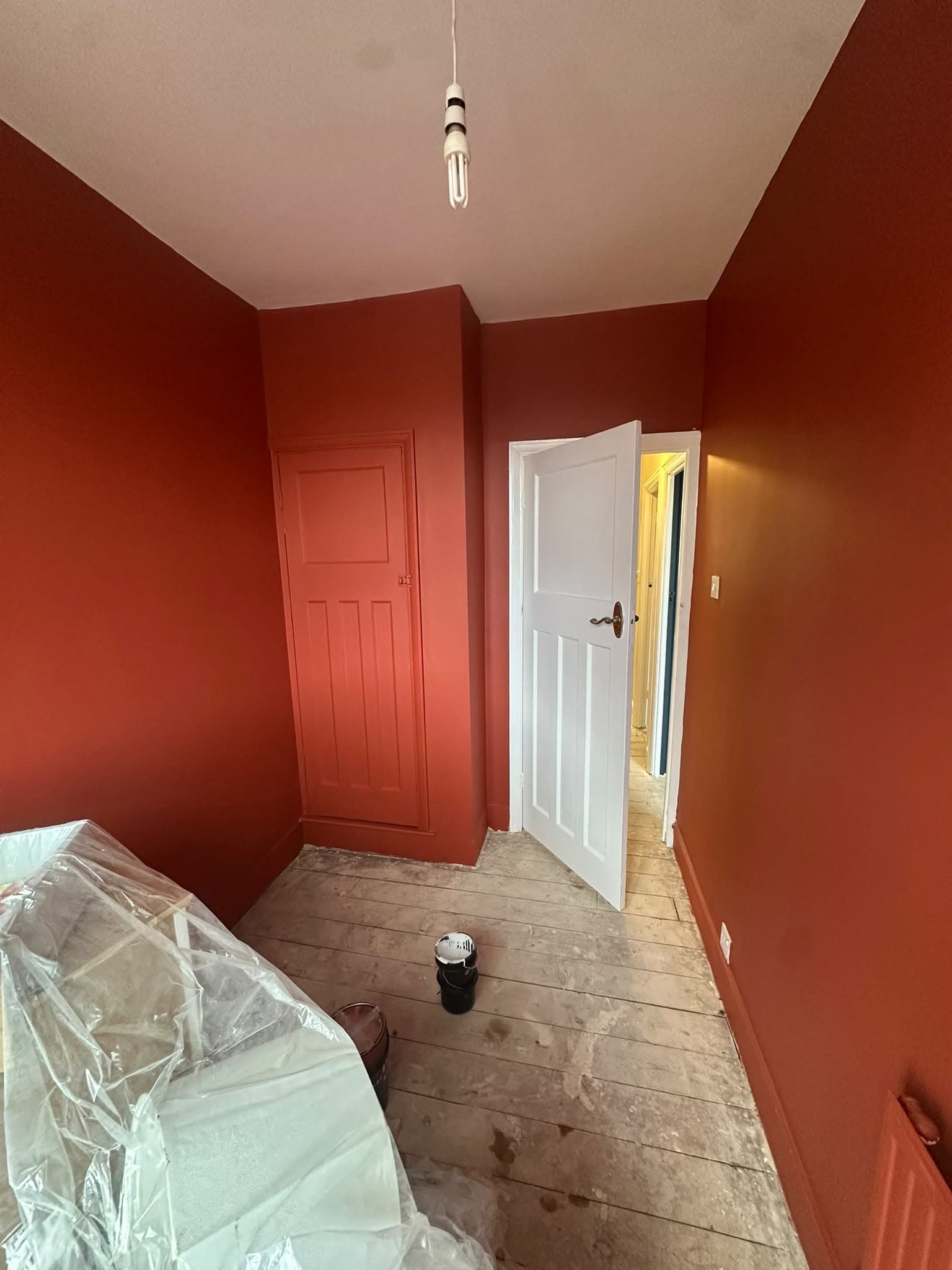 Parsonage Gardens (painting & decorating) Thumbnail 2
